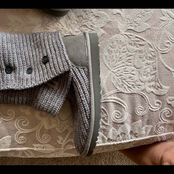 UGG knitted boots - Picture 7 of 14